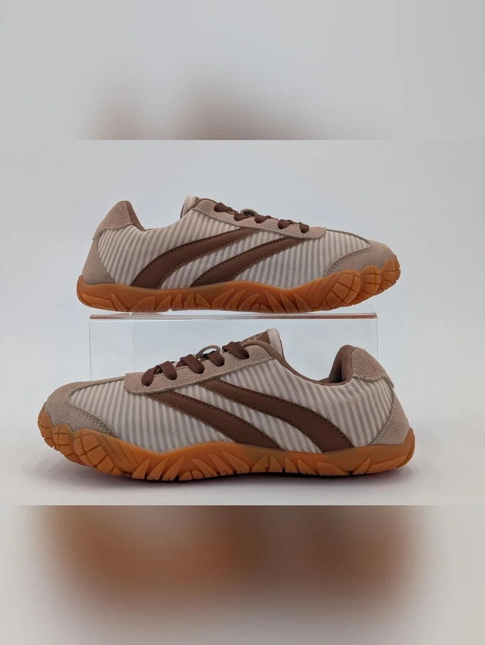 Sneakers there quiet